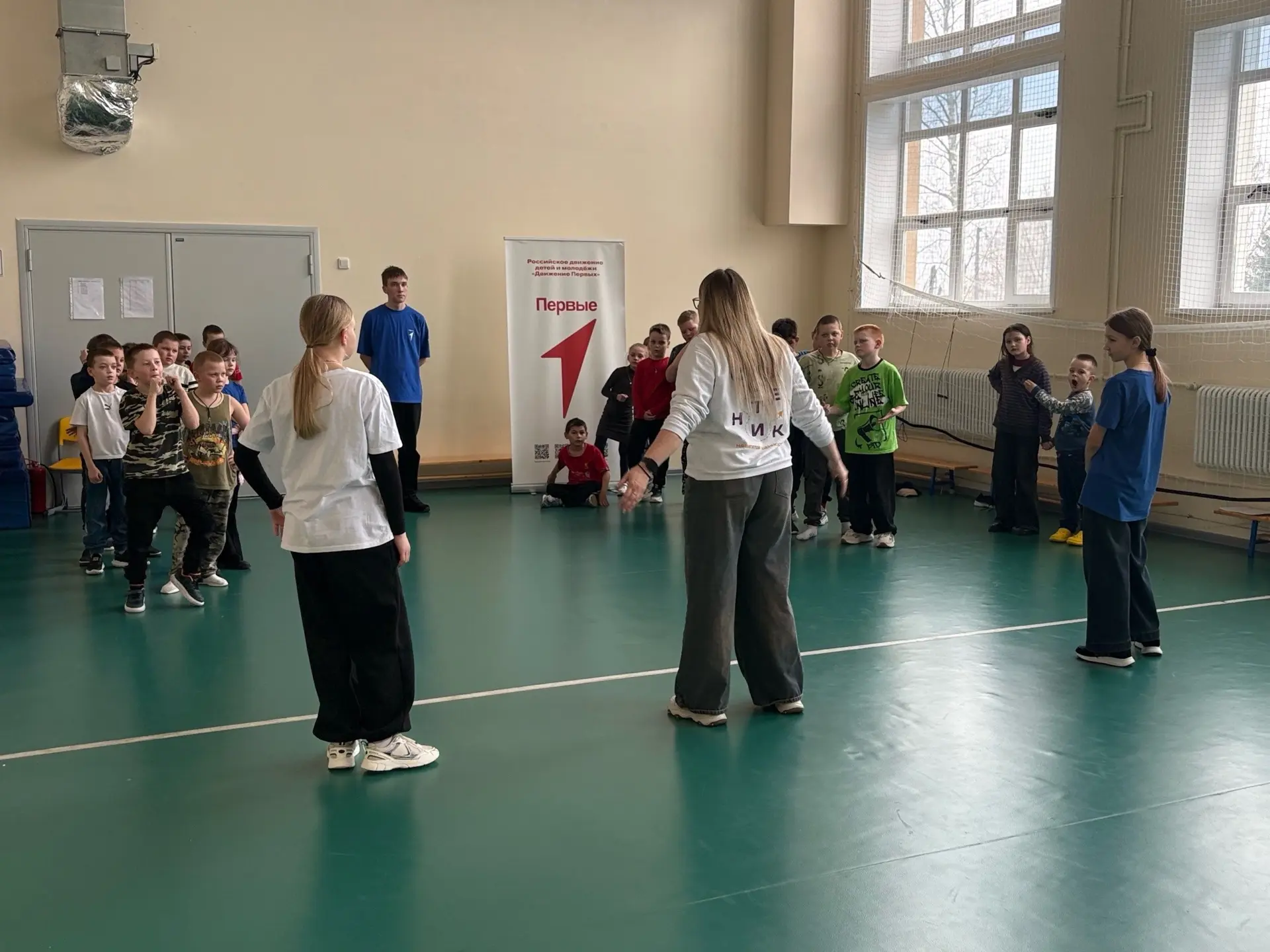 Смены Первых

Во время весенних каникул у нас прошли две супер-встречи с участниками тематических см