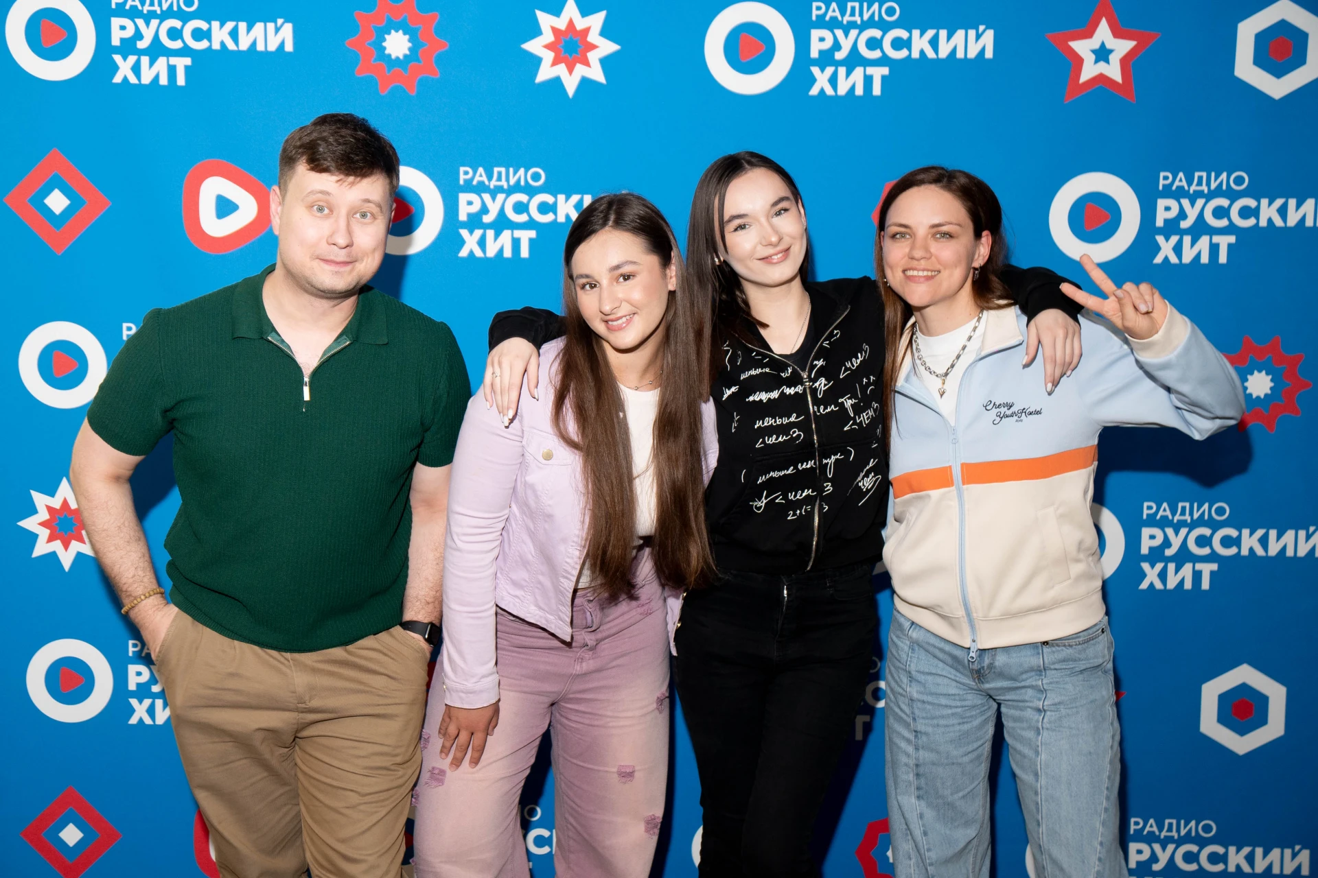 🔥 V-TEENS побывали в шоу «Интерактивность»!