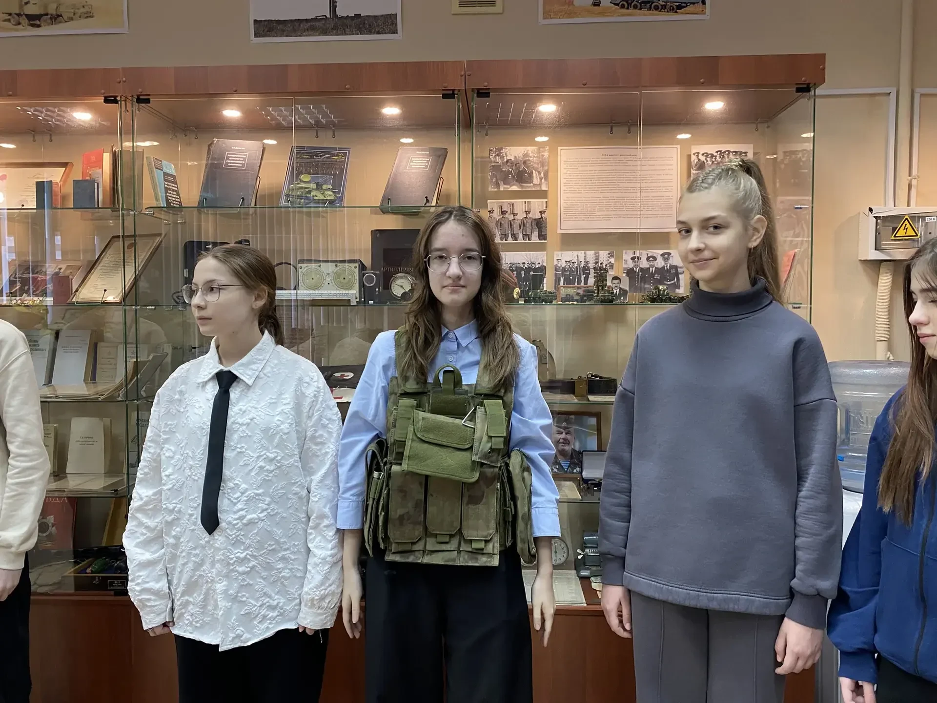 ✅Экскурсия в Музей Боевой славы 🇷🇺✅Ребята из 6В, 7В и 7Г приняли участие в интересной экскурсии,  в 