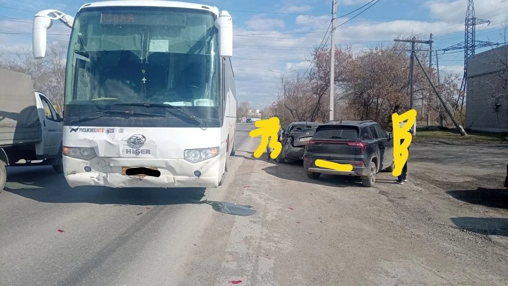 ✉️Нам пишут:

Прошу откликнуться очевидцев аварии, произошедшей 27.04.2026 в 15:40 в районе улицы Ле