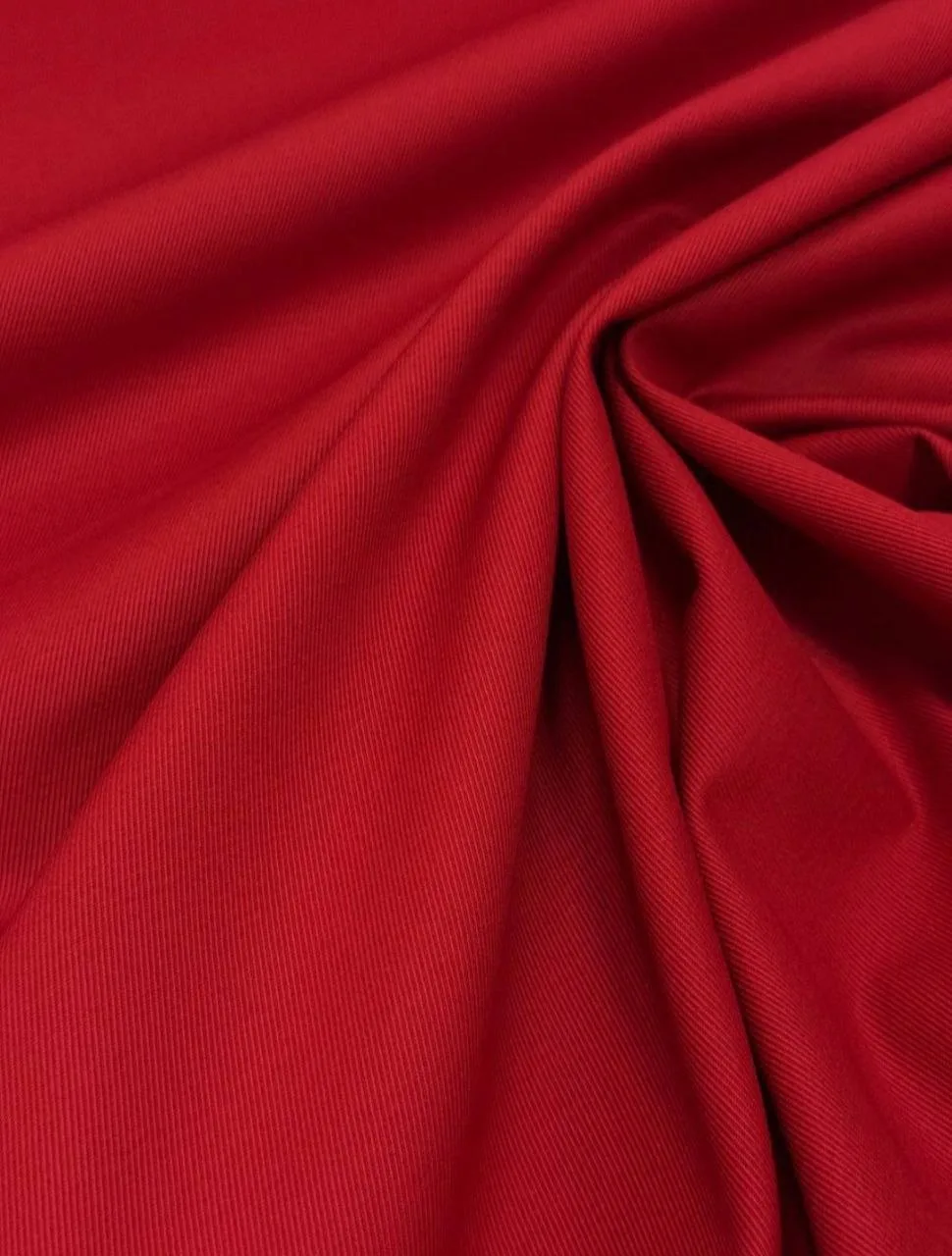 🔥 Плательно-костюмный джинс, габардин  от Max Mara
Арт. 6743

Красивый насыщенный красный оттенок 
