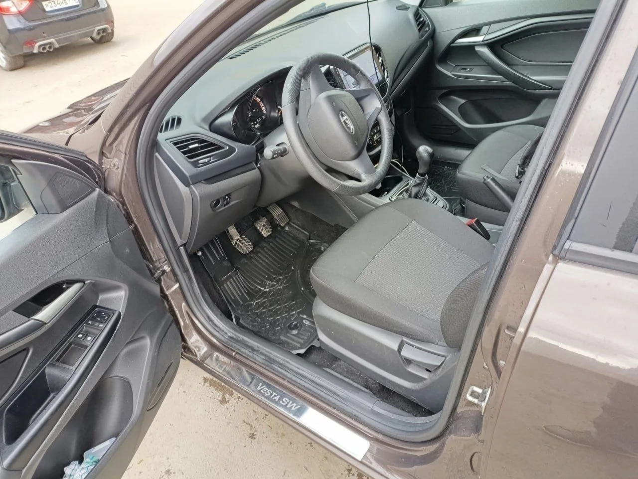Lada Vesta SW (1G), 2021 года
Авто в г. Казани. Пробег 60700 км., 1 хозяин.
Куплен в июле 2022 года.
