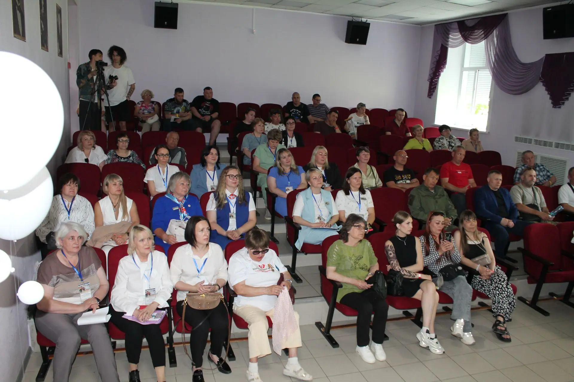 #СВОих_не_бросаем
 
Помощь СВОим – на расстоянии вытянутой руки
 
Первый городской форум «Усолье за 