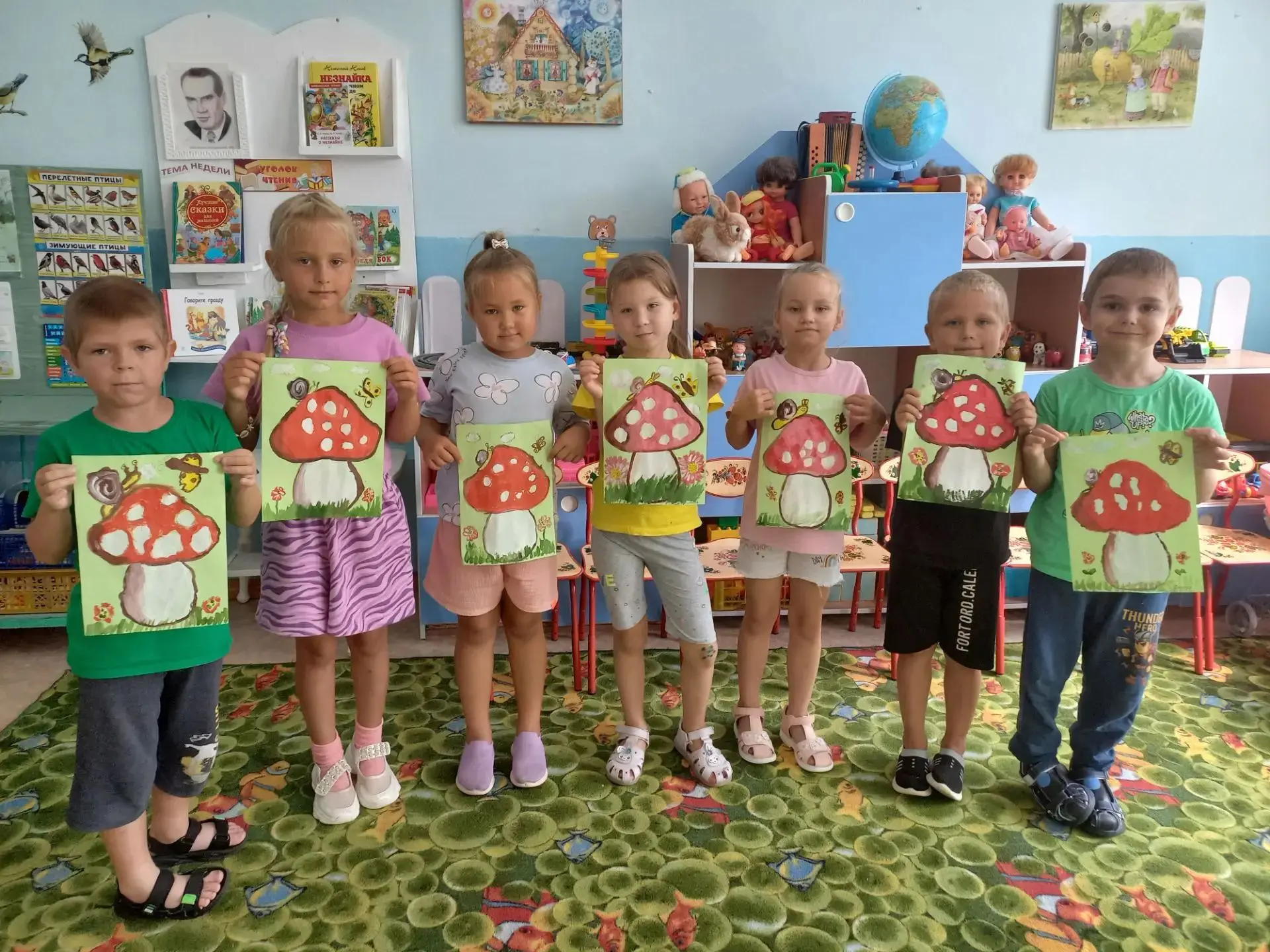 Рисование в старшей группе😊 на тему "Грибочек"