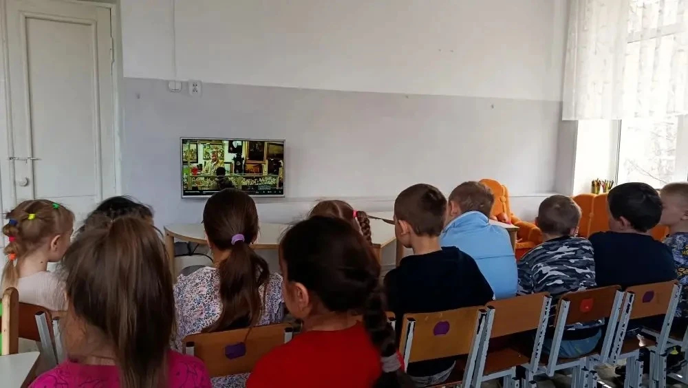 В рамках системы воспитания созидательных качеств "Кино уроки  в школах России" в подготовительной г