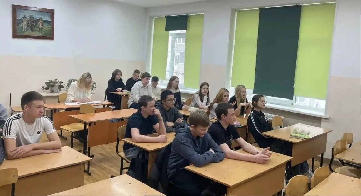 11 марта для учеников 7-х и 9-х классов прошли важные профилактические занятия «Твое право»! ⚖️  В г