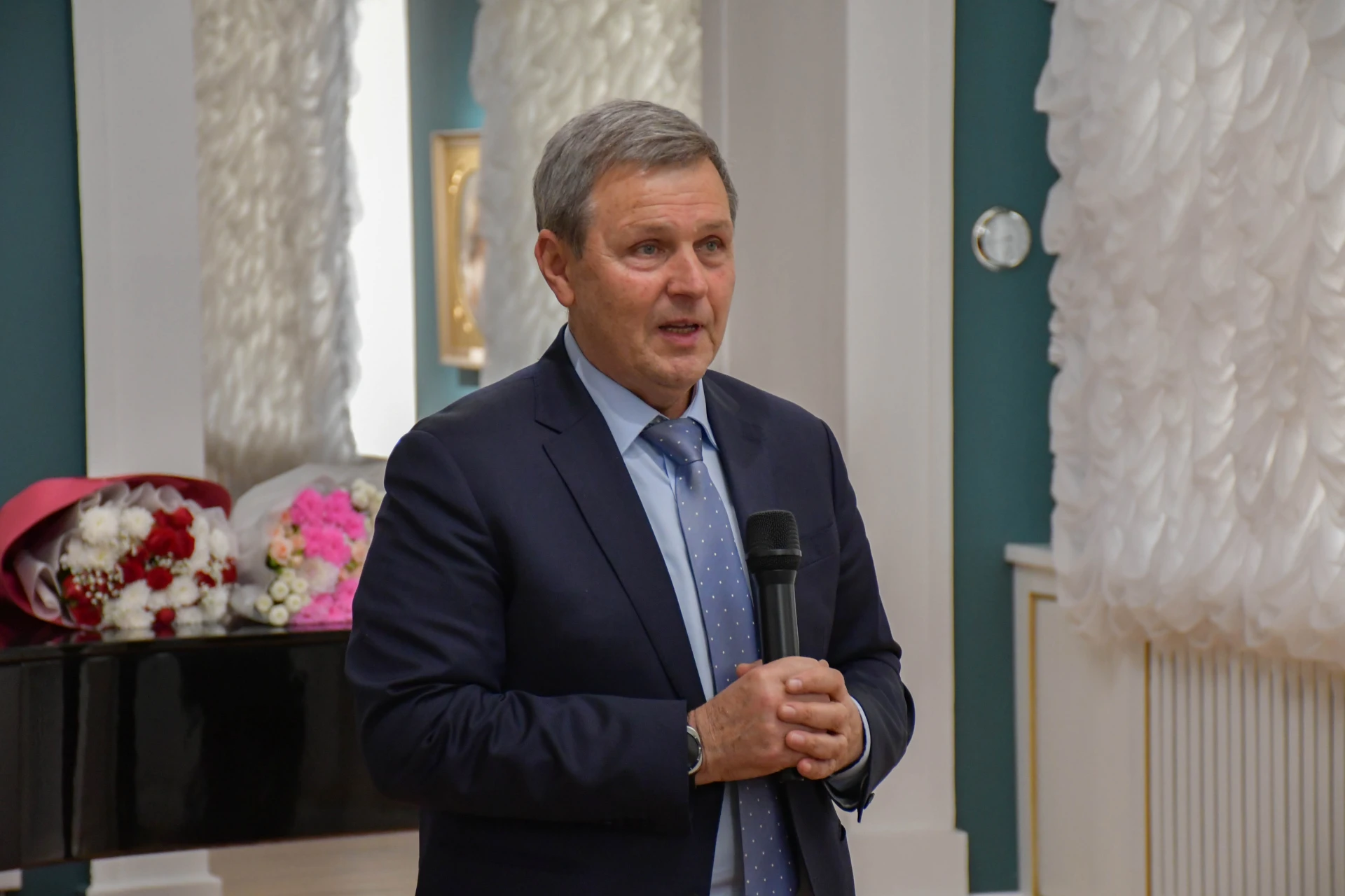 КУЛЬТУРНОЕ СОБЫТИЕ ГОДА: ВСЕ ЗАЛЫ ДОНЕЦКОГО РЕСПУБЛИКАНСКОГО МУЗЕЯ РАСПАХНУЛИ ДВЕРИ ДЛЯ...