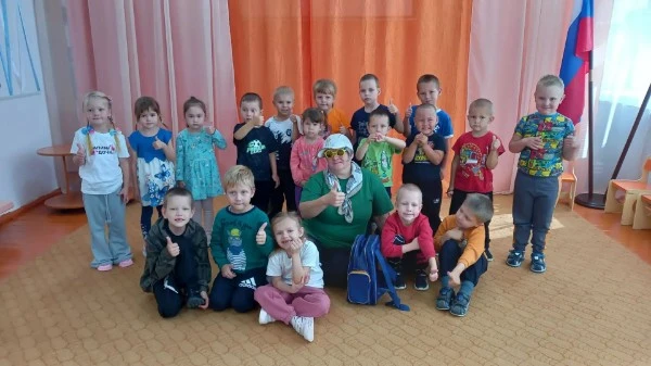 18 августа с воспитанниками групп "Ромашки" и "Пчёлка" прошло путешествие на тему "Дары...