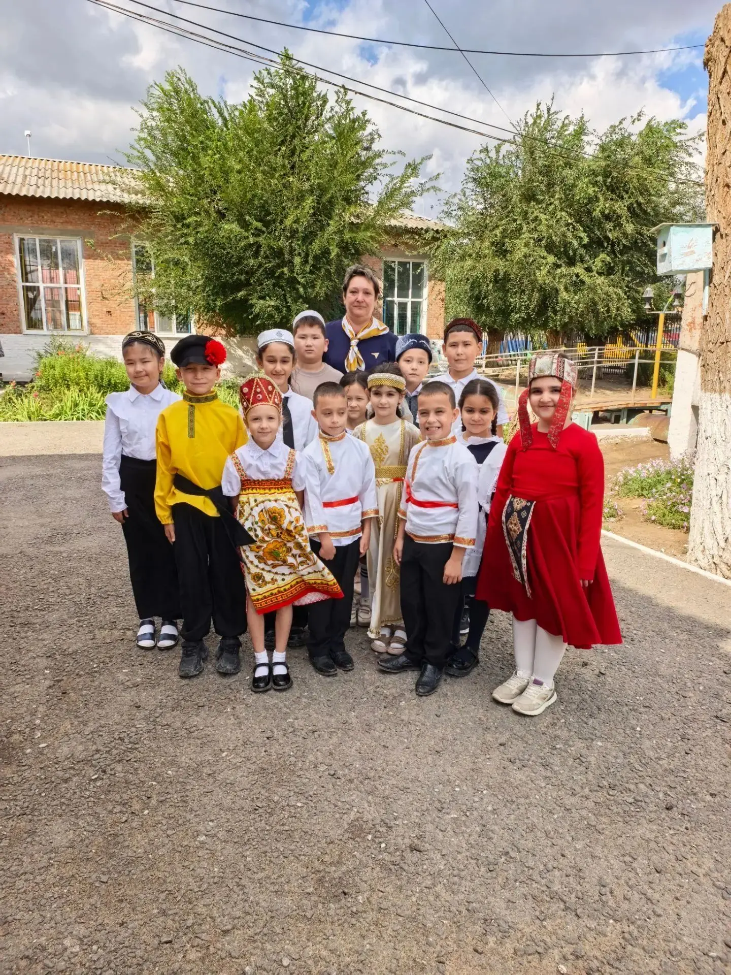 🎉 День языков народов России в МКОУ Новоурусовская СОШ! 🎉