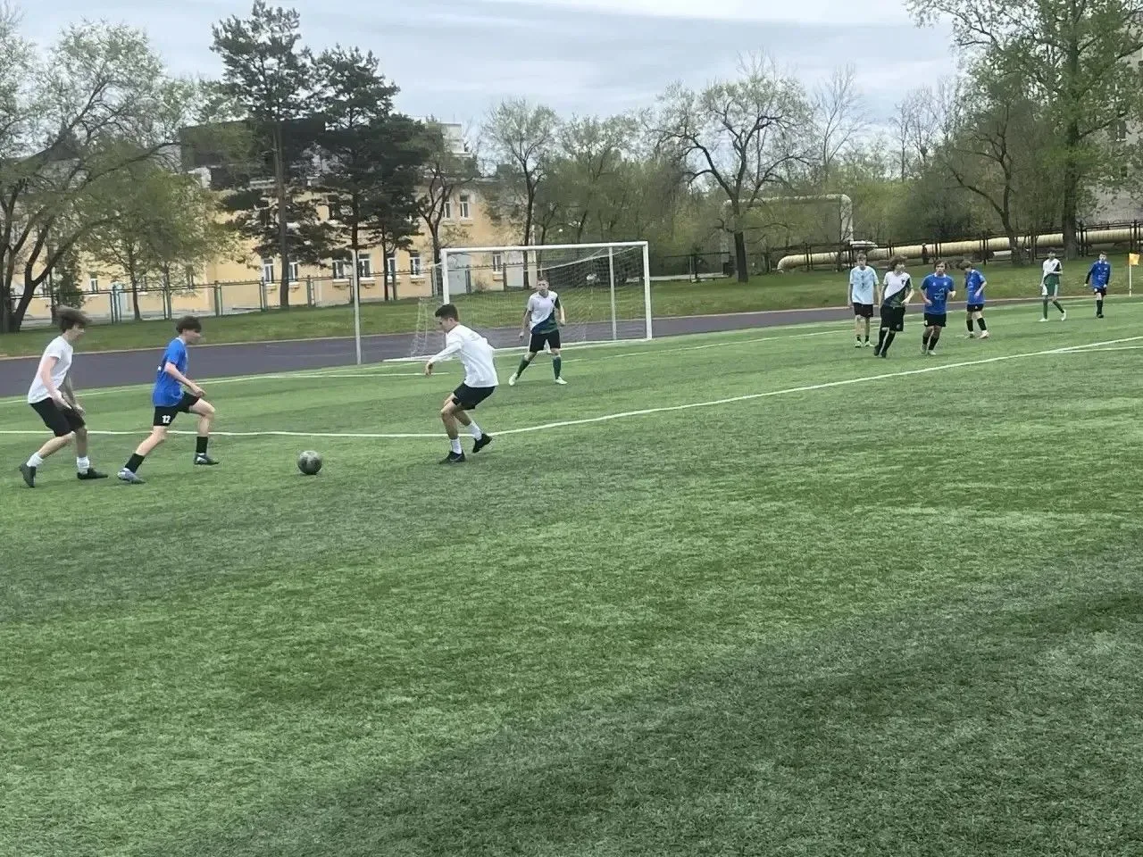 ⚽️ «Кожаный мяч» в Хабаровске: два серебра у «Зари»! 🏆