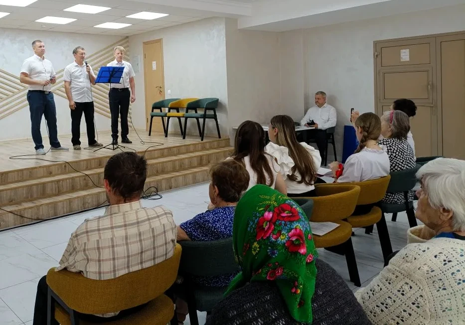 Прошел патриотический концерт🎉
В Курском доме социального обслуживания состоялся патриотический кон