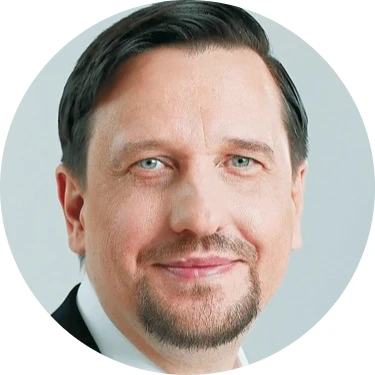 И еще одно любопытное высказывание про искусственный интеллект
 
В эпоху ИИ у архитекторов появились