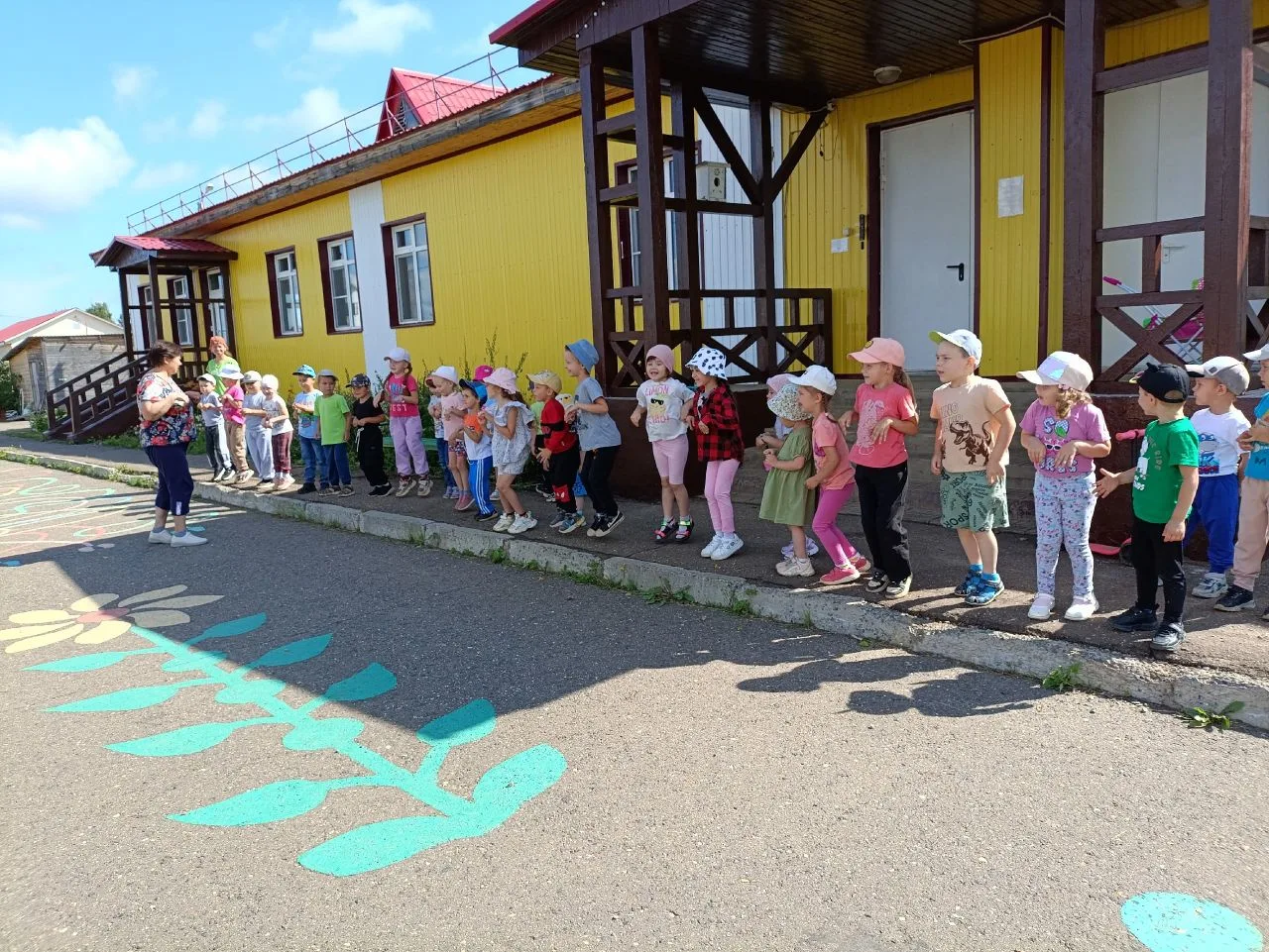 Добрый день, дорогие наши родители! 👋

Сегодня в нашем детском саду прошла увлекательная квест-игра