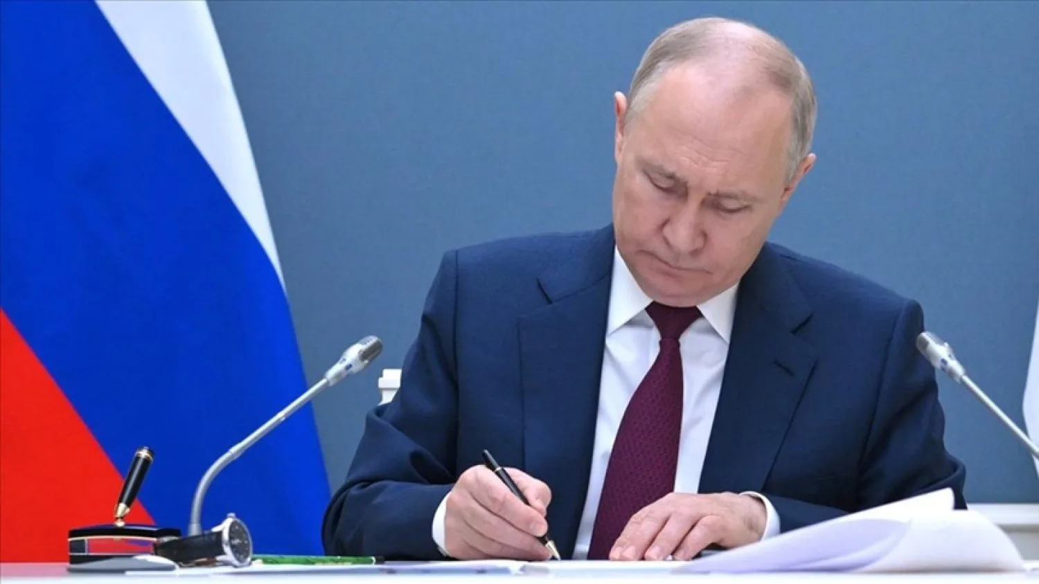 ✍️🇷🇺 Владимир Путин подписал пакет законов об ограничениях для скрывающихся за рубежом преступнико