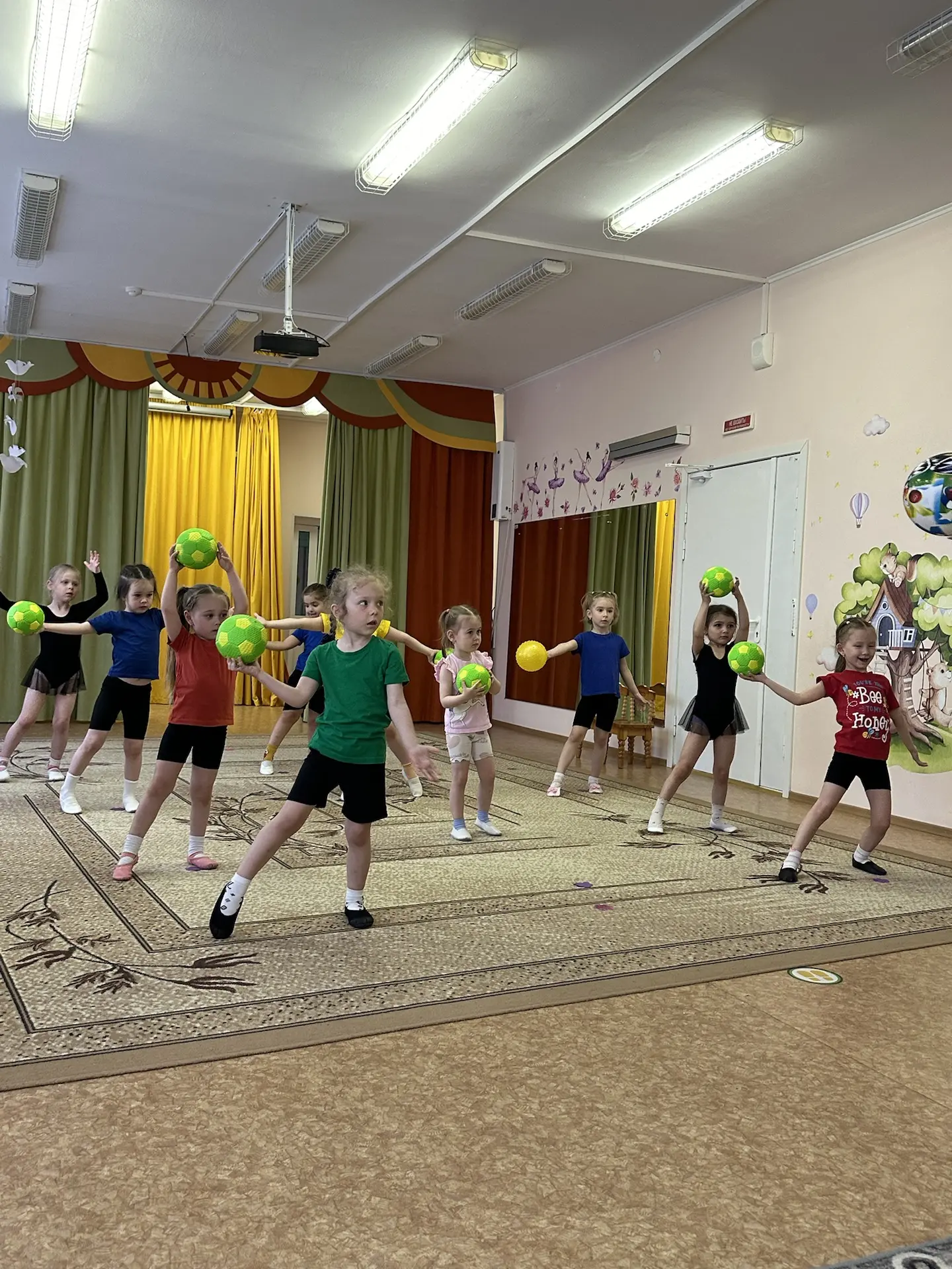 🎉 Гимнастика с Елизаветой Алексеевной — прошла отлично!