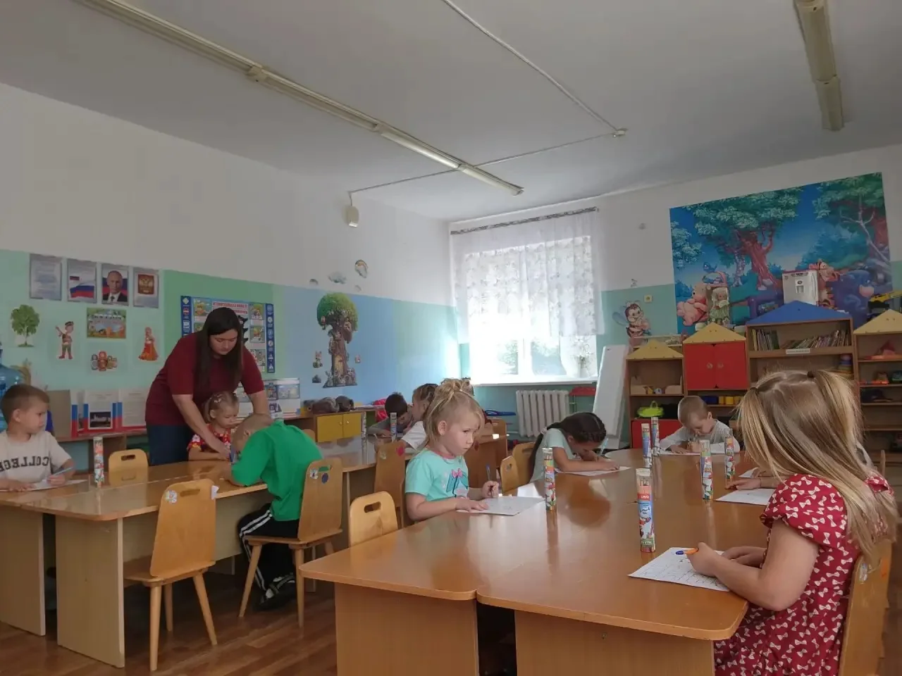 Занятие с прописями в старше-подготовительной группе детского сада направлены на подгот...