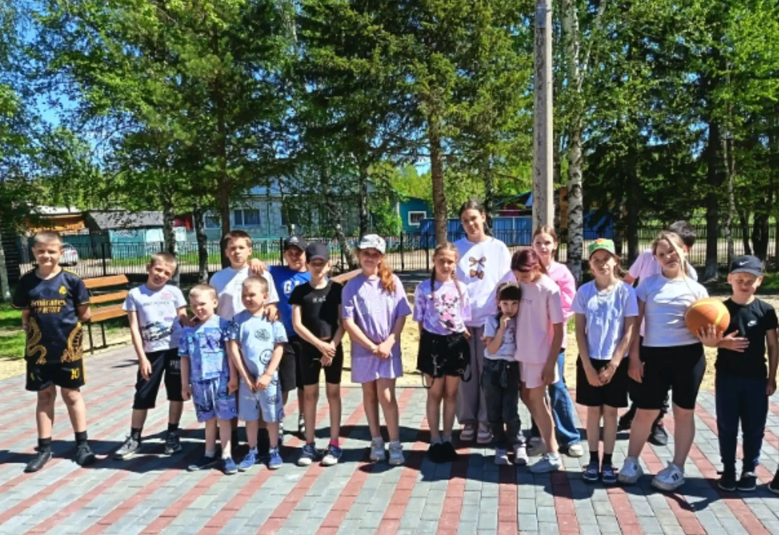 ☀1 июня, в Международный день защиты детей, для воспитанников пришкольного лагеря МКОУ ...