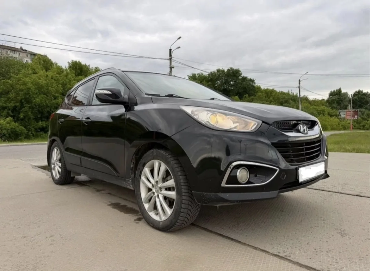 Наименование: Hyundai ix35, 2.0 л, автомат (AISIN), полный привод