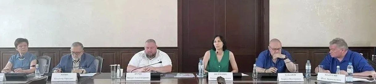 Баланс безопасности, миграции и межнациональных отношений обсудили в Президентской акад...