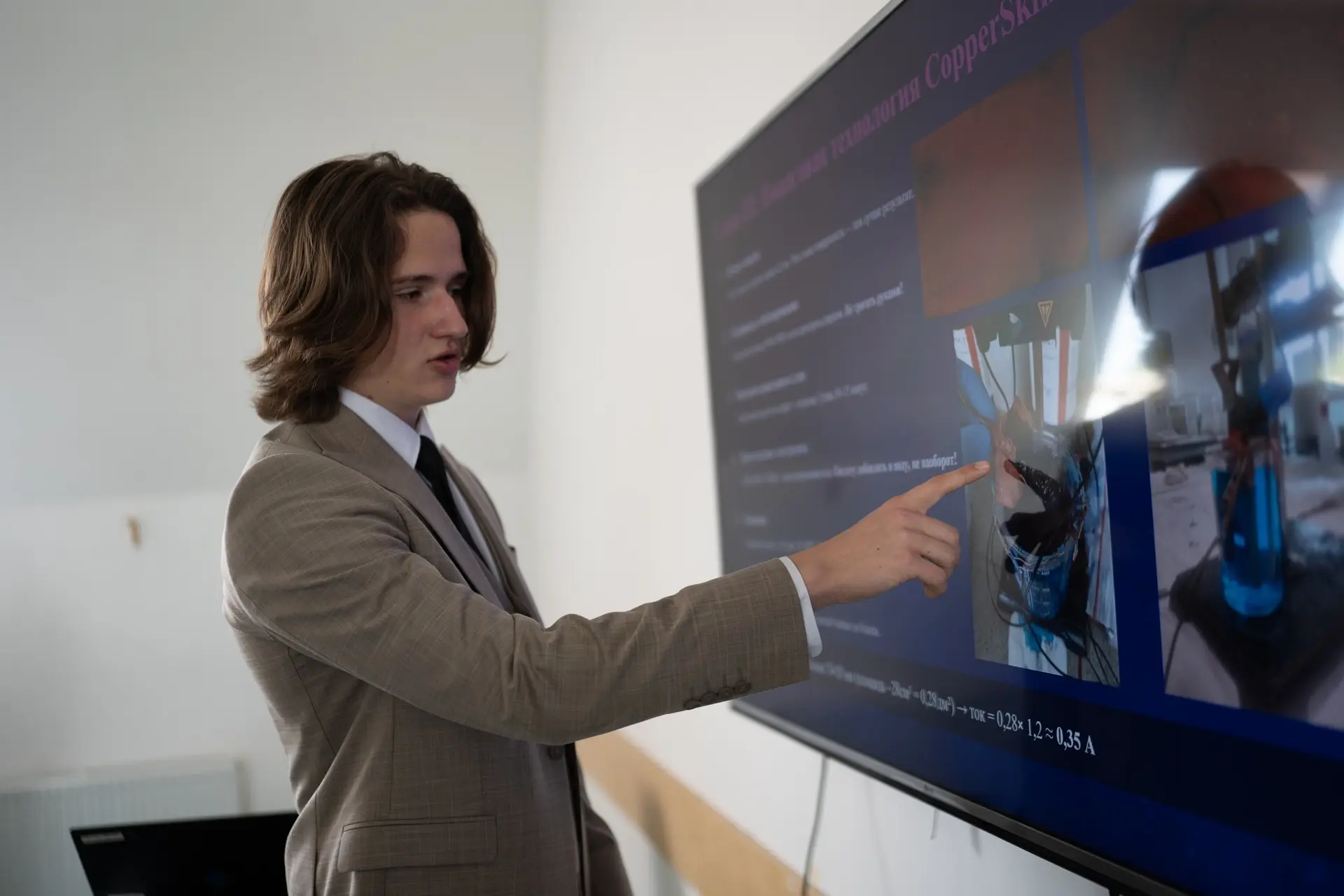 🔬 В Центре одарённых детей прошло итоговое отчётное мероприятие Всероссийской образовательной иници