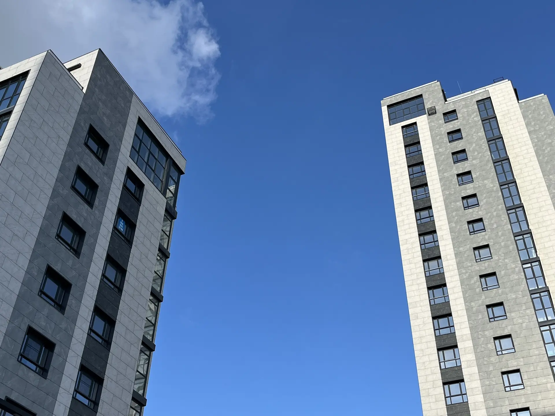 🏠 Западный округ Краснодара стал самым дорогим для аренды жилья

Средняя ставка аренды однокомнатно