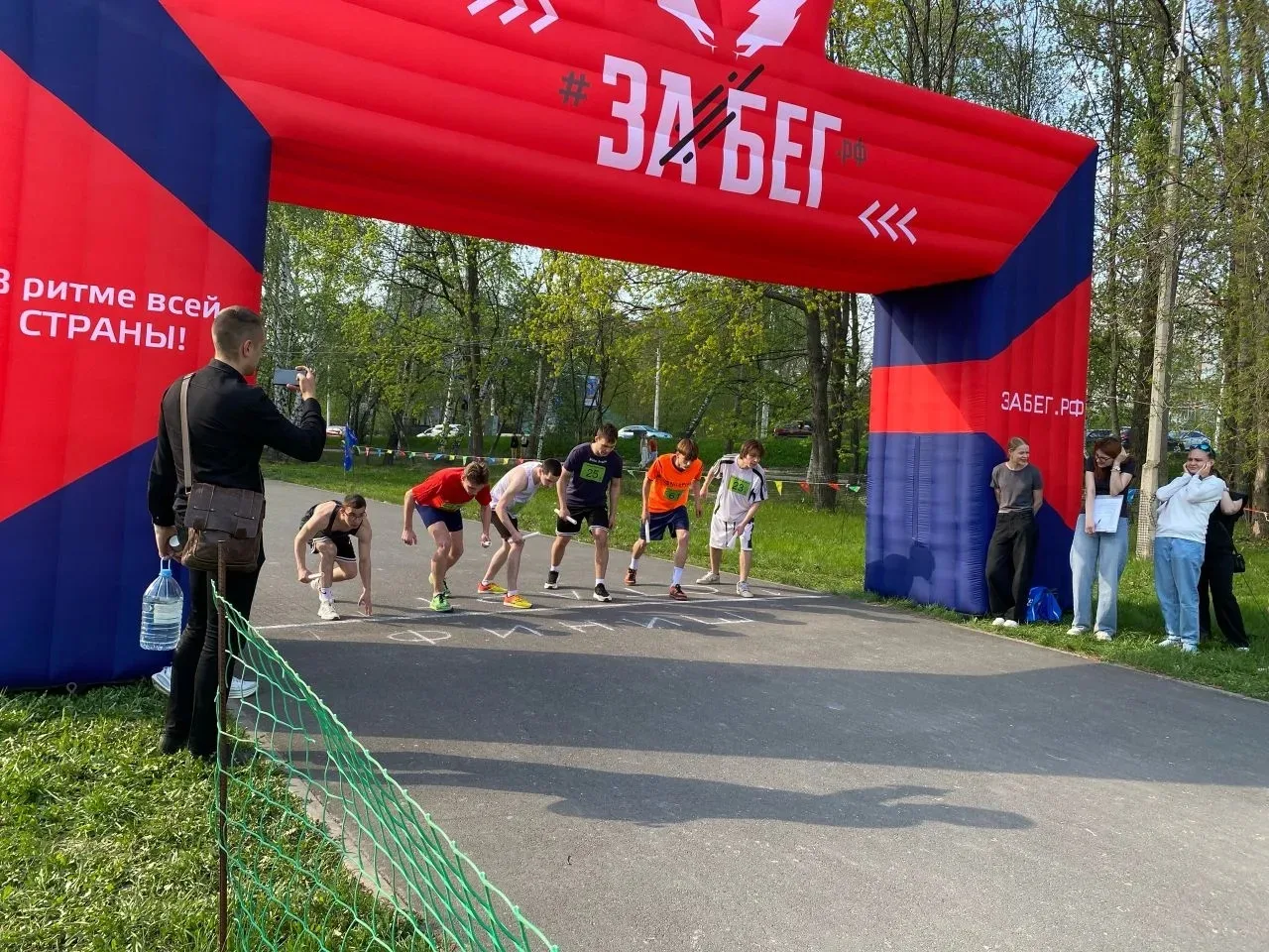 🏃‍♂️В Мемориальном парке Рязани прошла легкоатлетическая эстафета, посвящённая 81-й го...