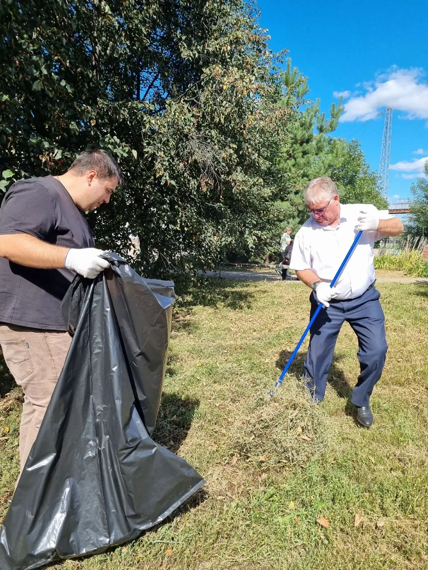 В городском округе Похвистнево продолжается цикл  экологических акций «День единых дейс...