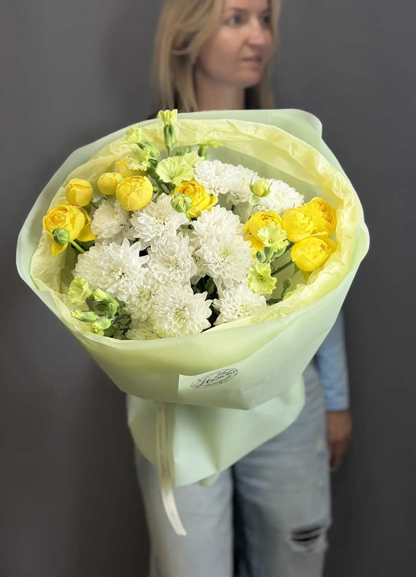 Витрина свежих букетов