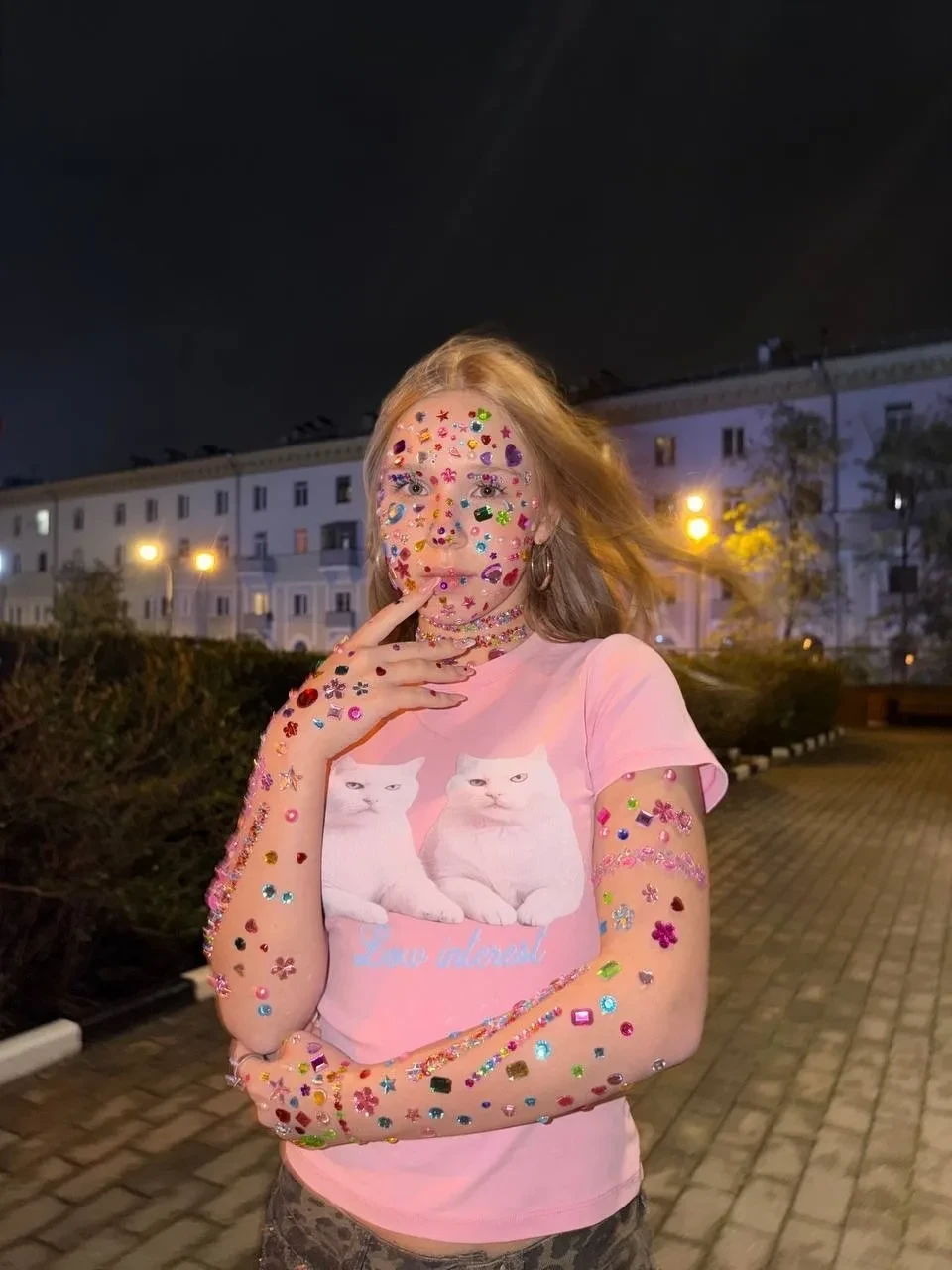 Разбираюсь в актуальных креативных трендах, которые сейчас захватывают ленту. Честно го...