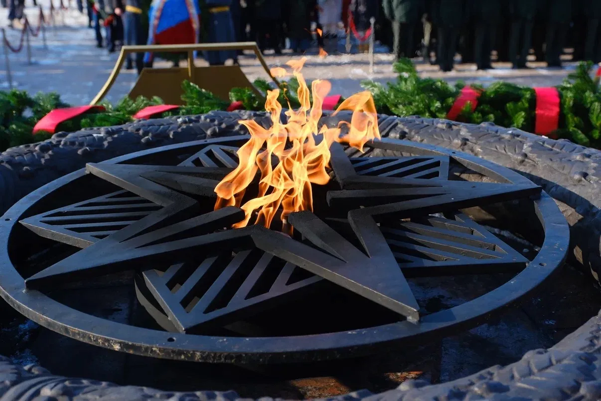 В Перми прошла церемония возложения цветов в честь Дня защитника Отечества  В преддверии Дня защитни