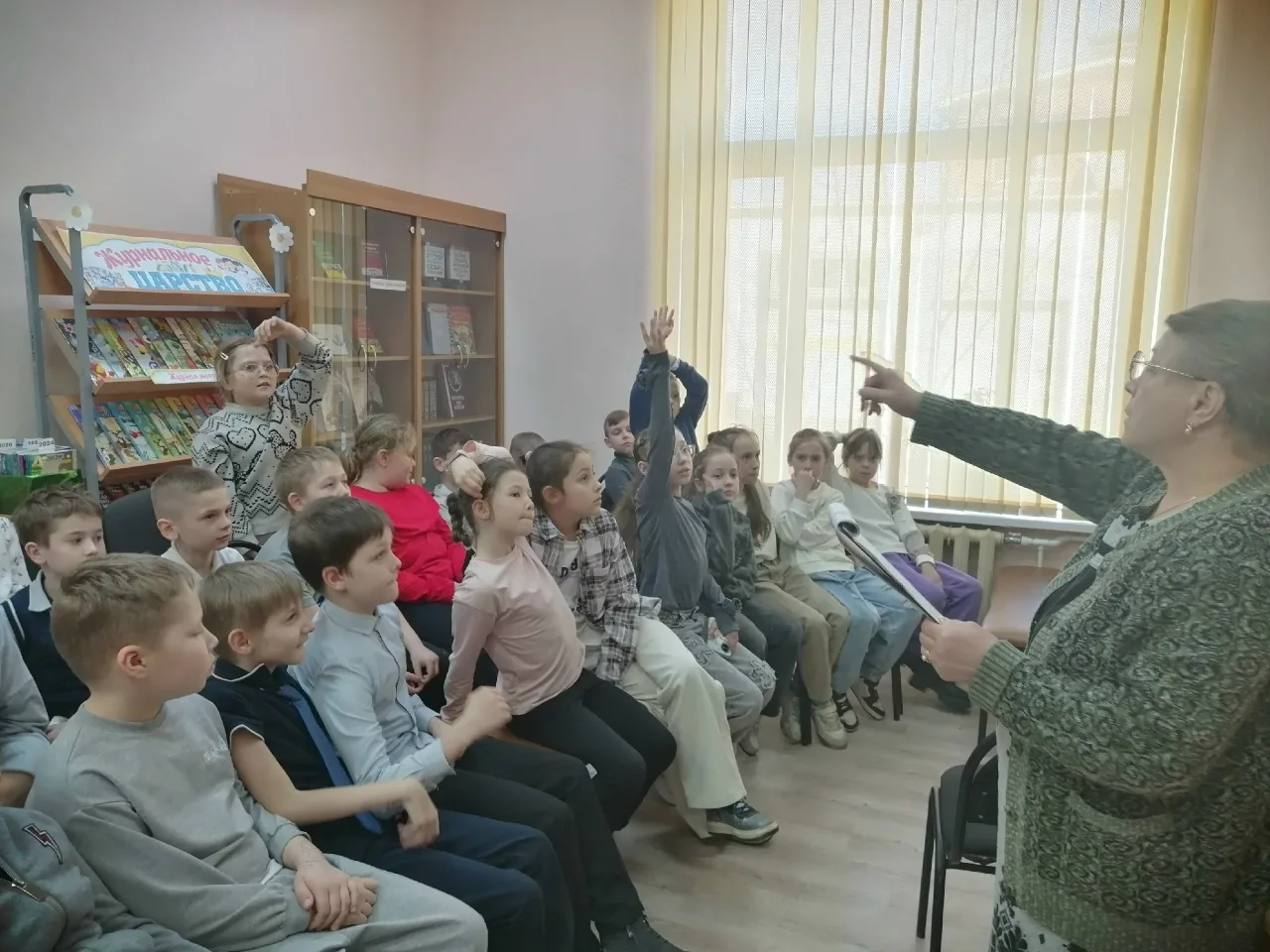 📌В детской библиотеке № 11 прошел тематический час, приуроченный ко дню памяти А.С. Пушкина, который