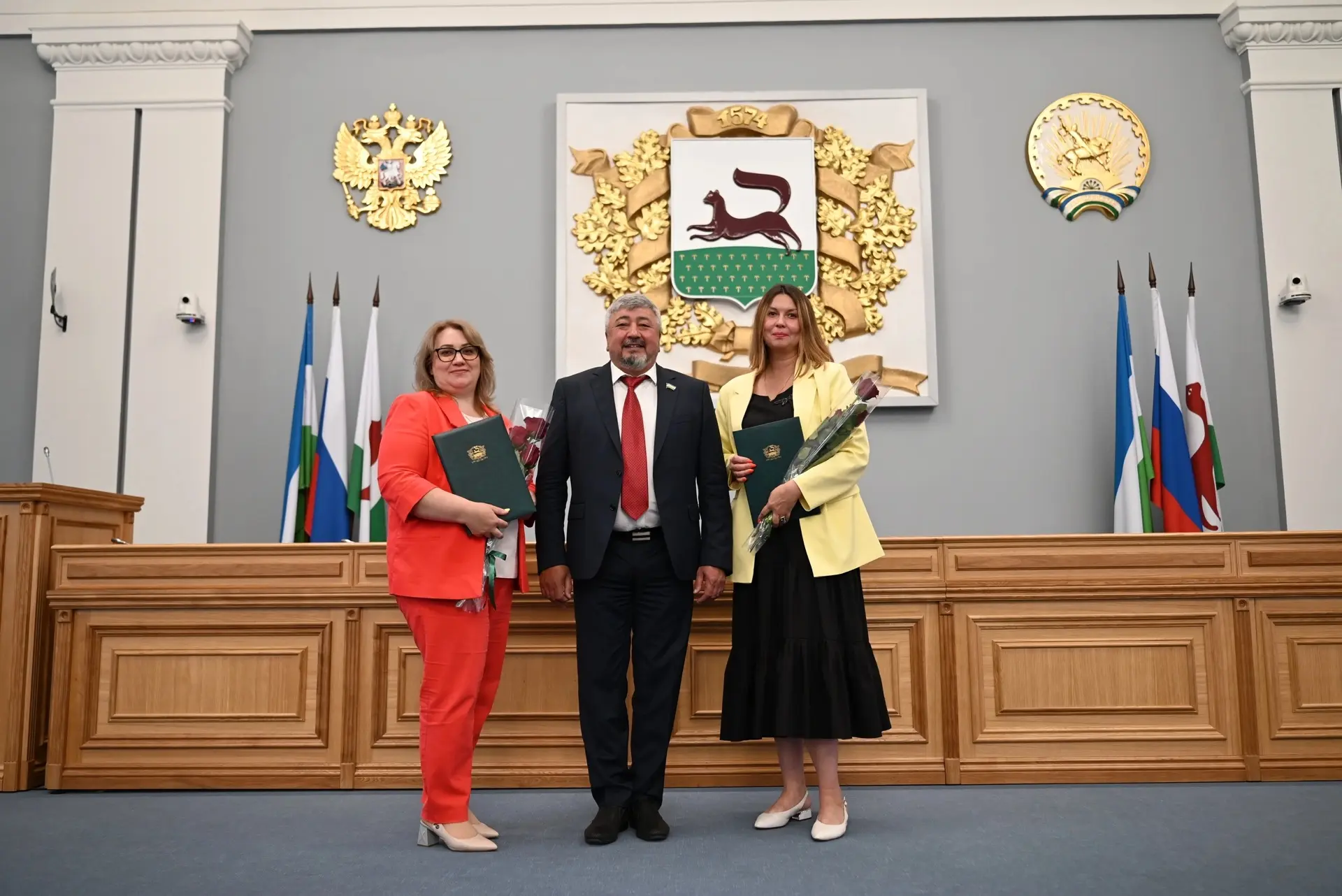 Награды нашли своих героев! 🏅

В преддверии Дня России, Дня города и дней Салавата Юлаева руководст