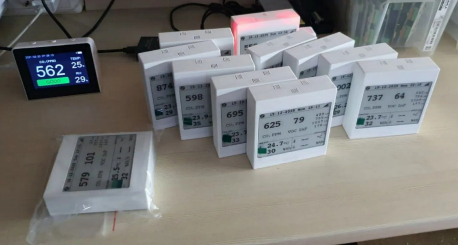 DIY Zigbee монитор качества воздуха на Eink дисплее: