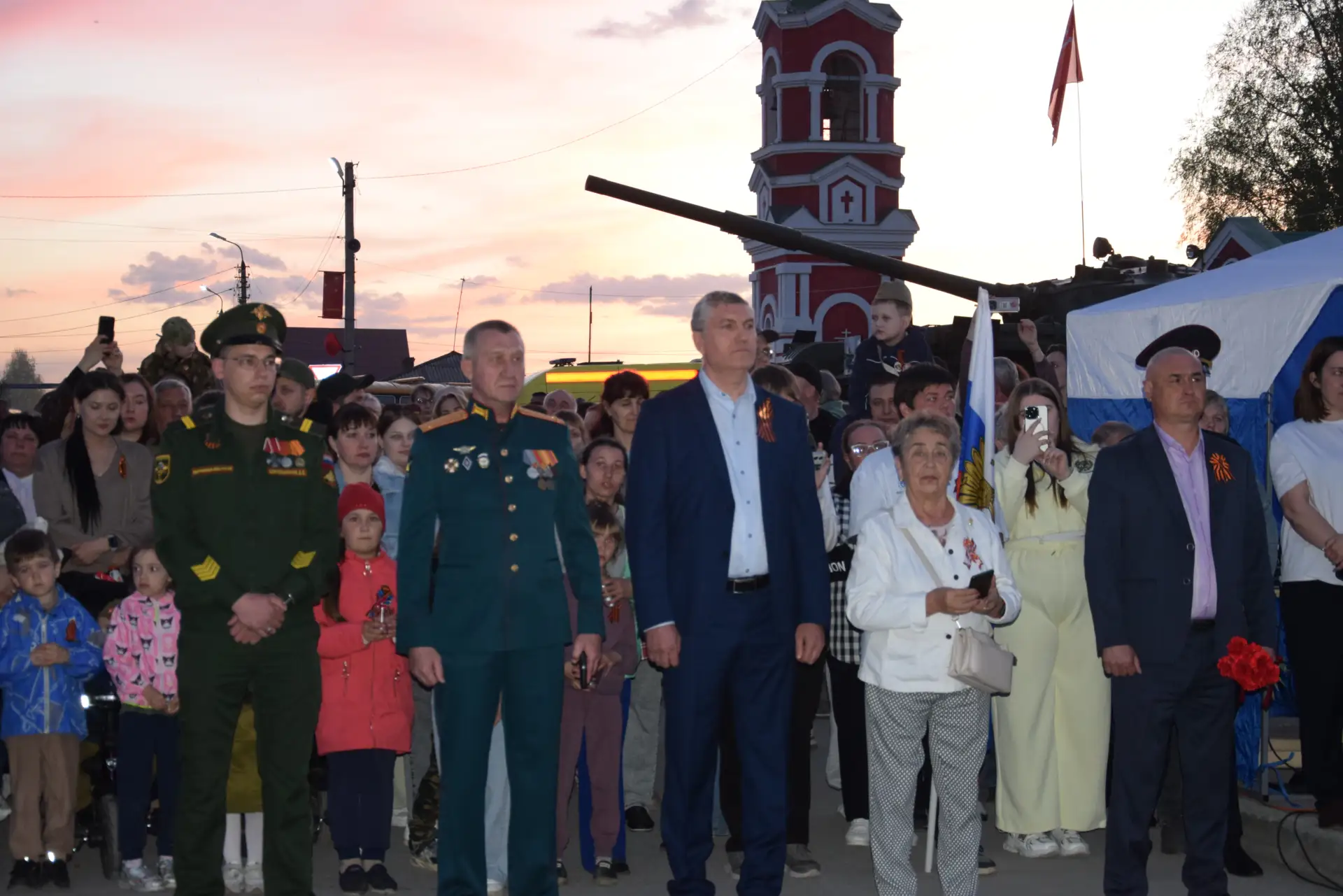 🔥Вечный огонь зажгли накануне Дня Победы