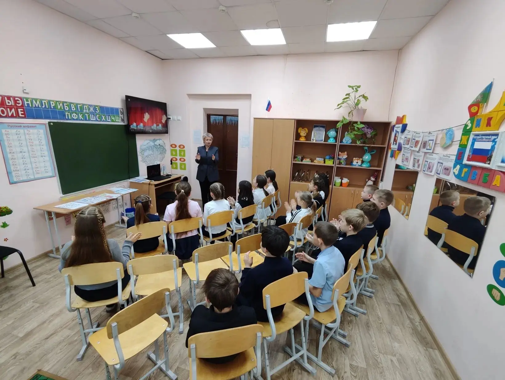 ✨ Продолжается реализация марафона ПОРТ в МБОУ "Еткульская СОШ"! ✨🇷🇺  В рамках деятельности регионал