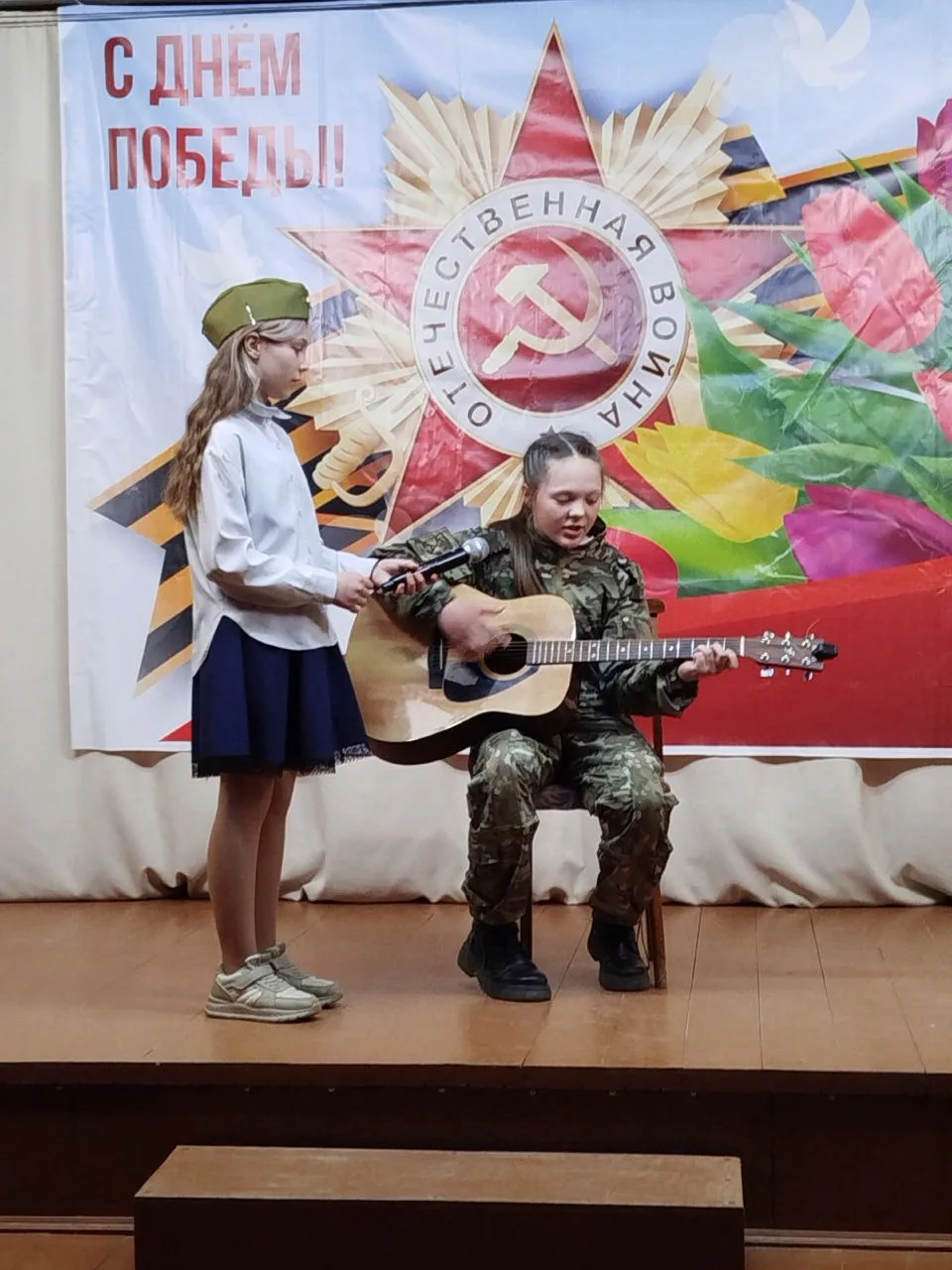 Продолжаем вспоминать День Победы.