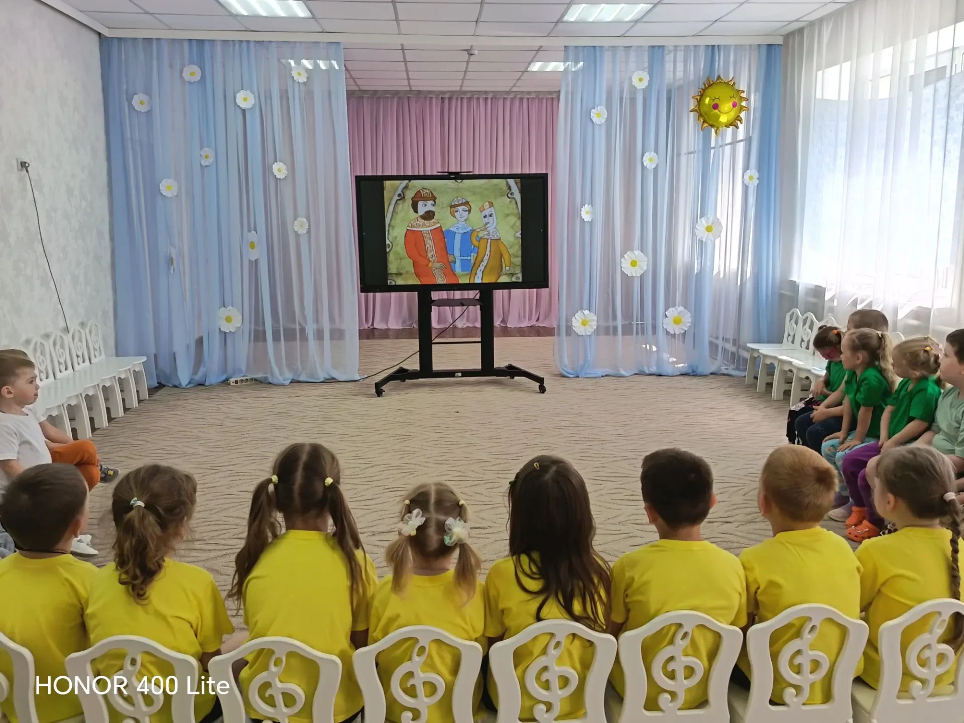 ✨Накануне светлого праздника "День семьи, любви и верности" в нашем детском саду прошло мероприятие,
