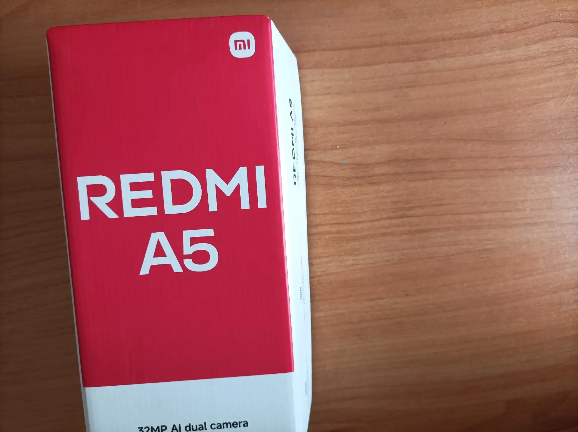 Продаётся телефон Rebmi A 5.Аккумулятор 5200 ,процессор 8 ядер, 2 камеры  с ИИ 32, 6.88 дисплей.Памя