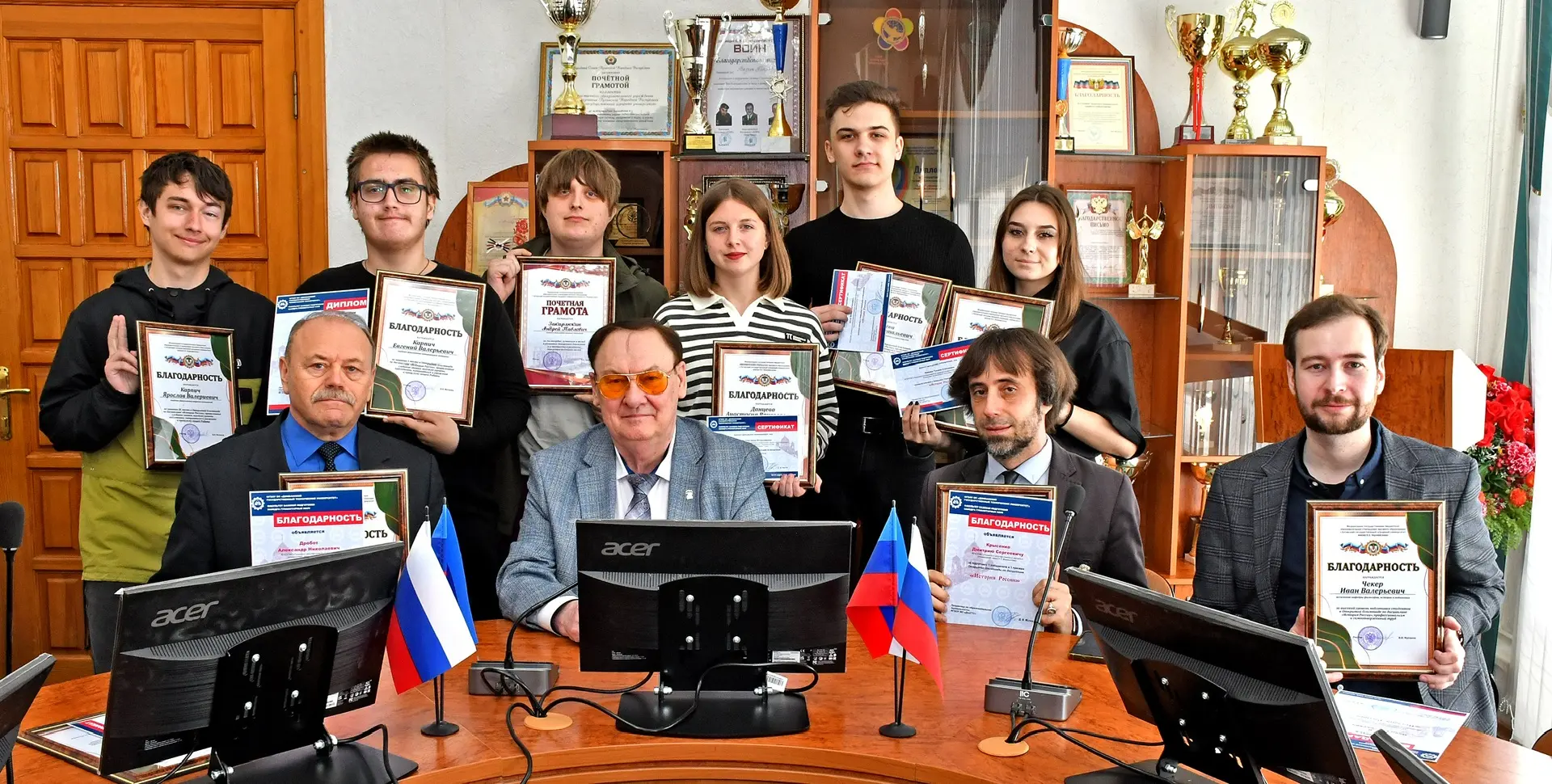 В ЛГАУ наградили знатоков истории России🤝🏻  🌟В Луганском государственном аграрном университете имени