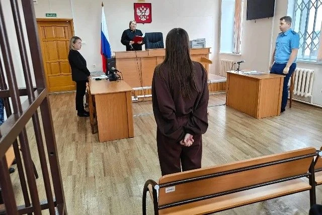 ❗️20-летняя жительница п.Советского угнала автомобиль и получила штраф в 50 тысяч рублей.