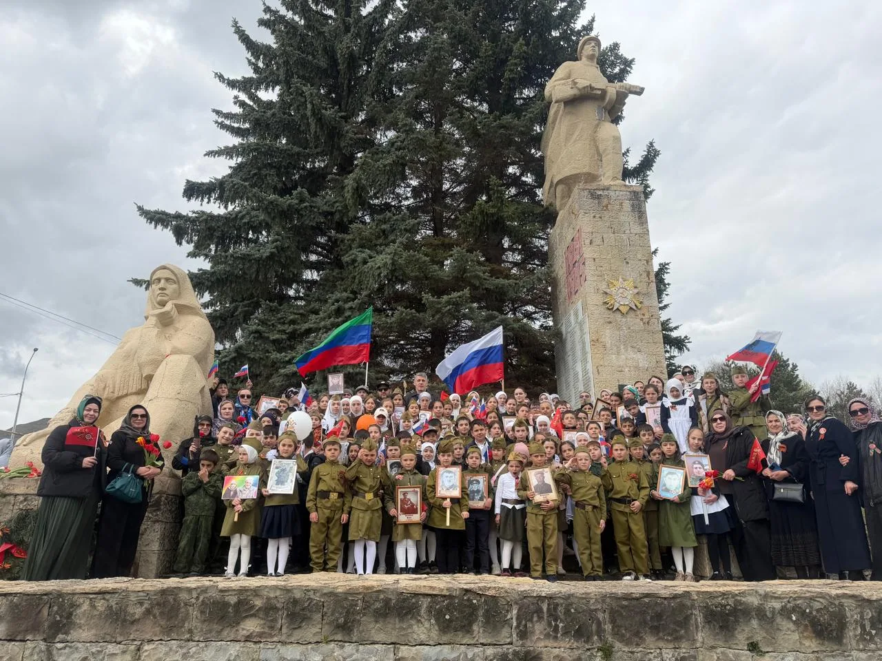 🎖️В преддверии Дня Победы наша школа приняла участие в трогательном и значимом меропри...