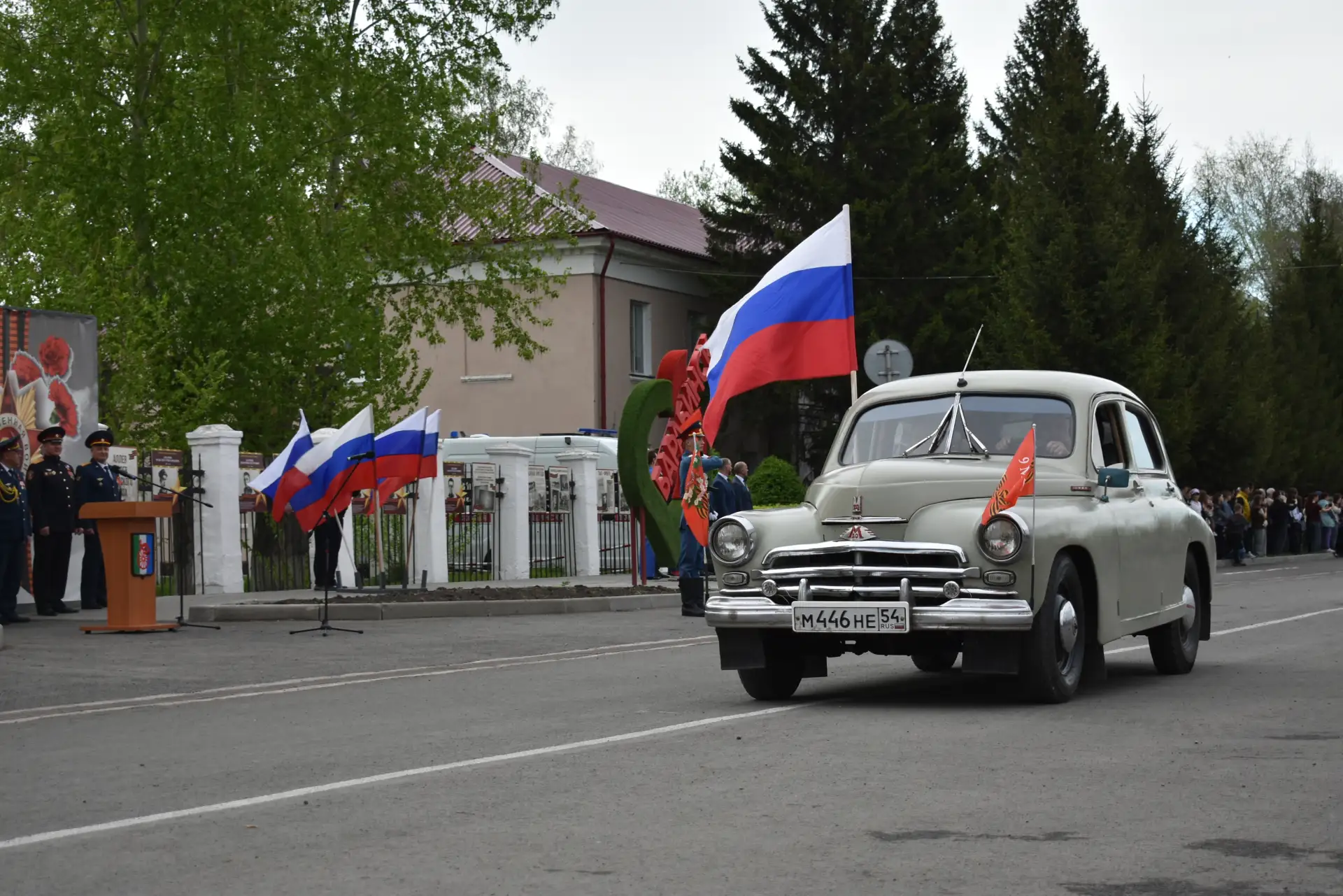 В Барабинске торжественно отметили 81-ю годовщину Великой Победы  9 мая 2026 года на центральной пло