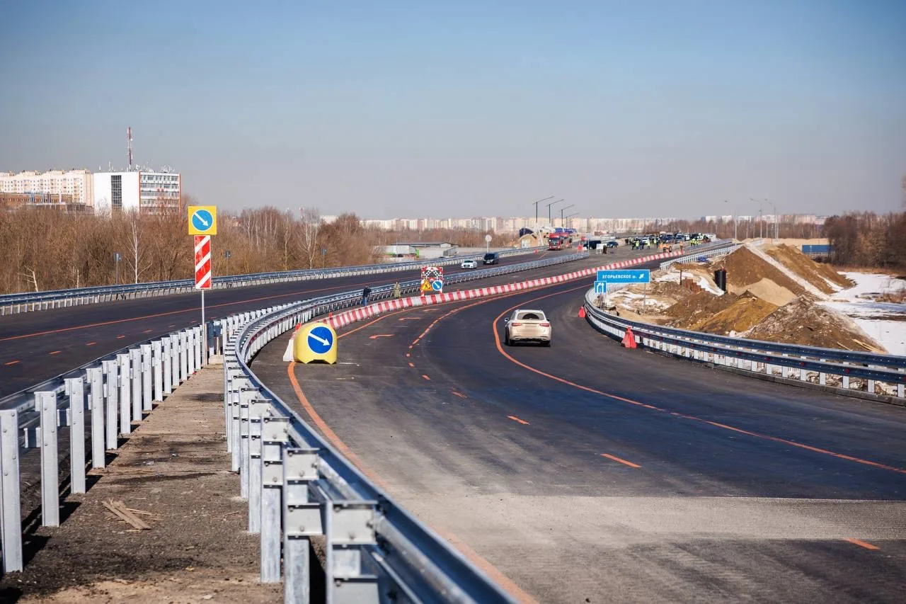🛣️ Сегодня работаем в Люберцах. Запустили движение по новому участку Южно-Лыткаринской автодороги — 