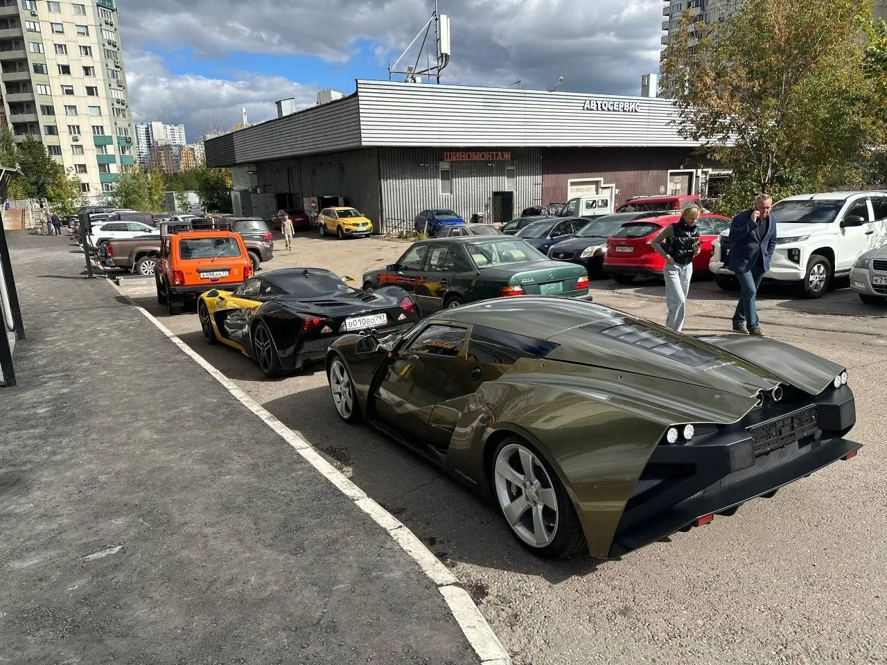 В творческом индустриальном кластере Октава менее чем через полчаса стартует автомобиль...