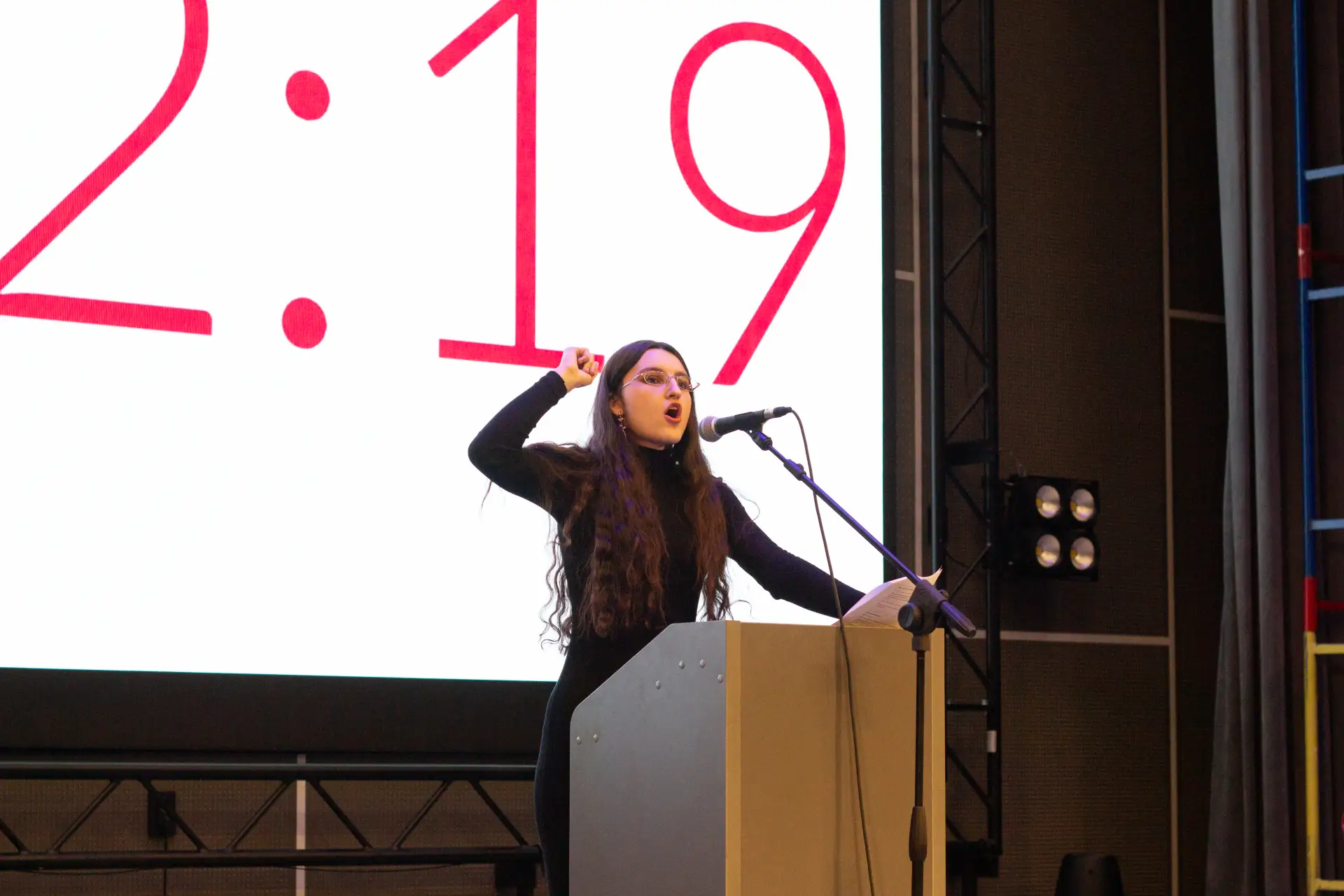 Мы в числе лучших на «Дебатах ЮЗАО-2026»  🔥 Финал командного чемпионата «Дебаты ЮЗАО-2026» завершён 