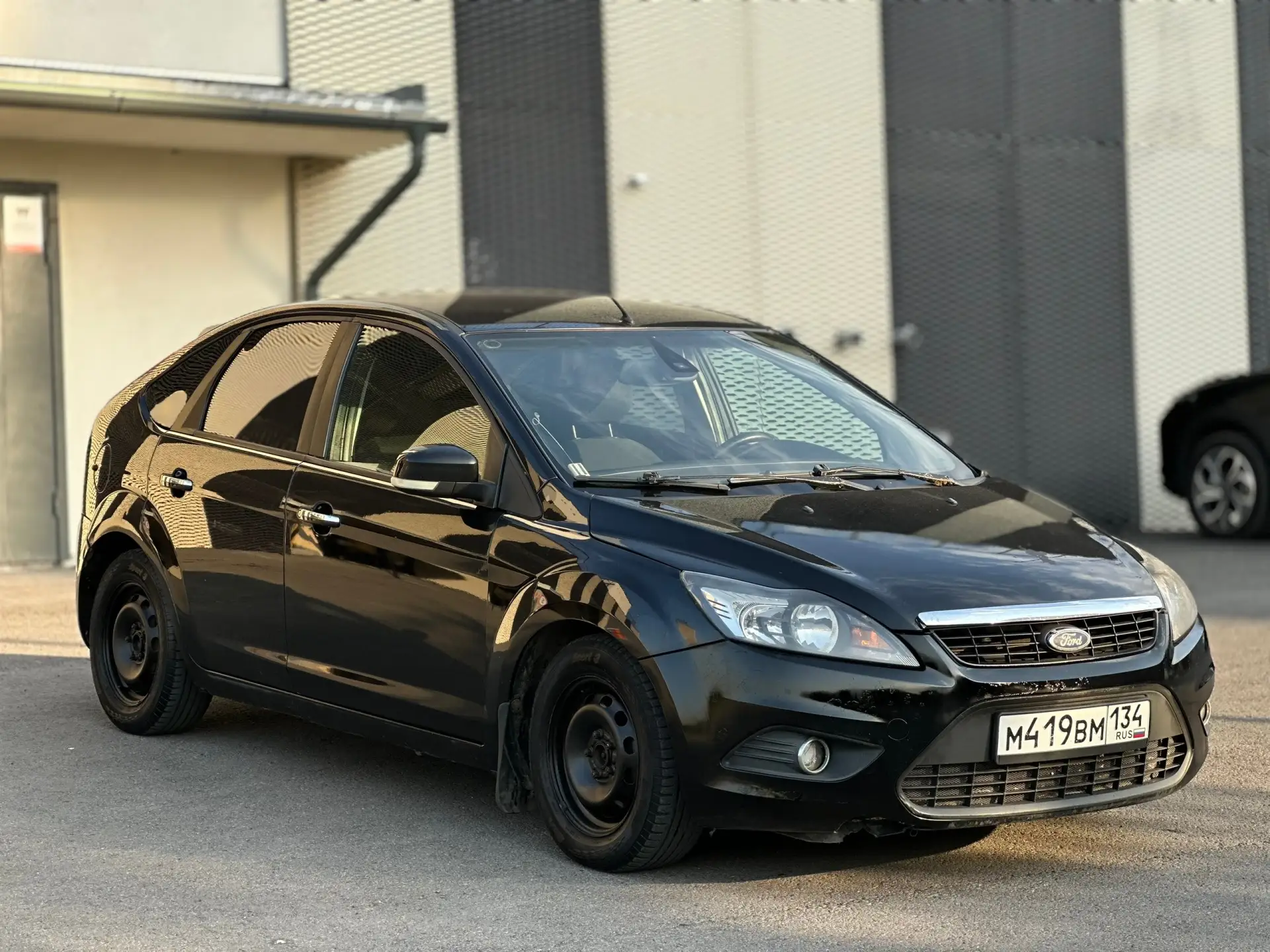 В продаже Форд фокус 2 рестайлинг 2008 года 
4 владельца 
Мотор 1,6 на механике , мотор не дымит не 