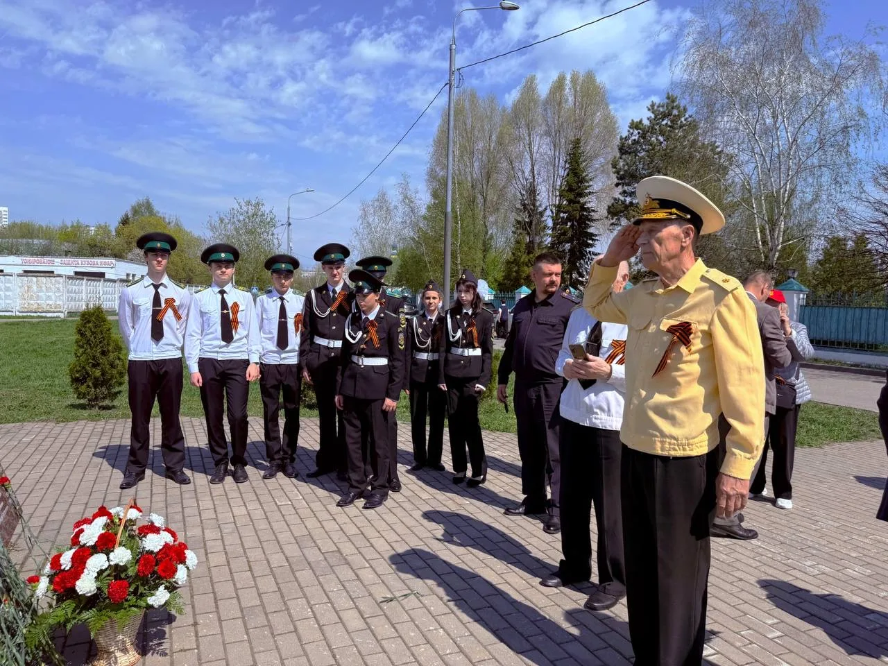 🇷🇺 Тропа памяти и славы  ⭐️В преддверии Дня Победы юнармейцы нашей школы присоединились к ежегодной 