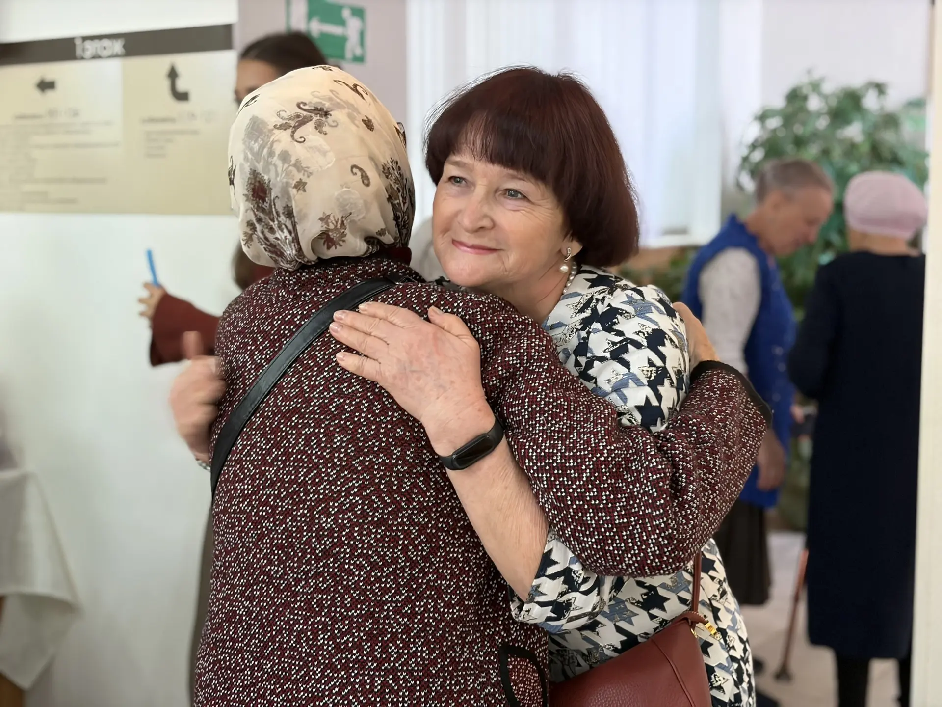 💐 В Альметьевске встретились с ветеранами исполнительного комитета