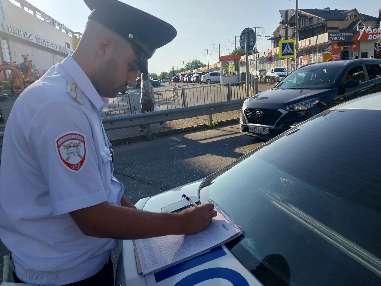 🚔 В Пятигорске прошел рейд ГИБДД «Пропусти пешехода».