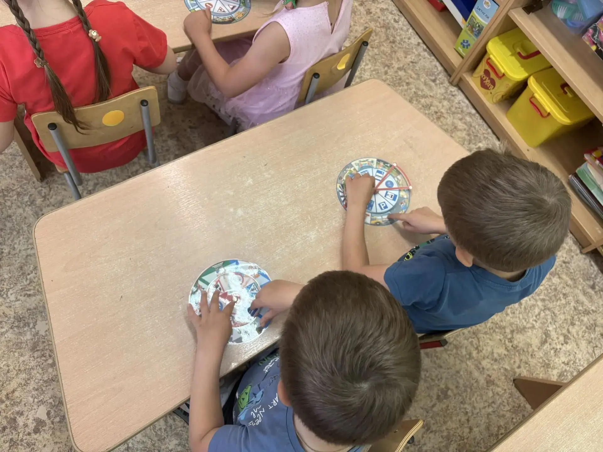 👮‍♂️Безопасность и ПДД👮‍♂️

До школы остается всего год. Совсем скоро ваш ребенок пойдет на уроки 